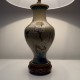 Lampe chinoise en email cloisonné décor de fleur et d'oiseau
