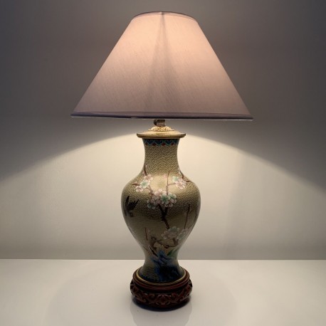 Lampe chinoise en email cloisonné décor de fleur et d'oiseau