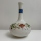 Vase ancien en opaline décor floral peint DLG Baccarat epoque 19e