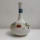 Vase ancien en opaline décor floral peint DLG Baccarat epoque 19e