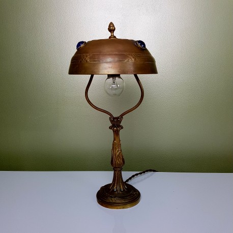Lampe de table "La Parisienne" en bronze