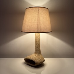 Lampe en pierre dans le gout de Albert Tormos