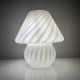 Lampe champignon Murano Italie vintage à décor de spirales blanc brillant