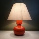 Piede de lampe en céramique orange vintage et abat jour tissu écru