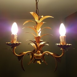 Lustre 3 feux doré décor de feuilles palmes dorés DLG Bagues Paris Jansen