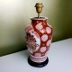 PIed de lampe en porcelaine Japonaise à décor Imari style XIXe