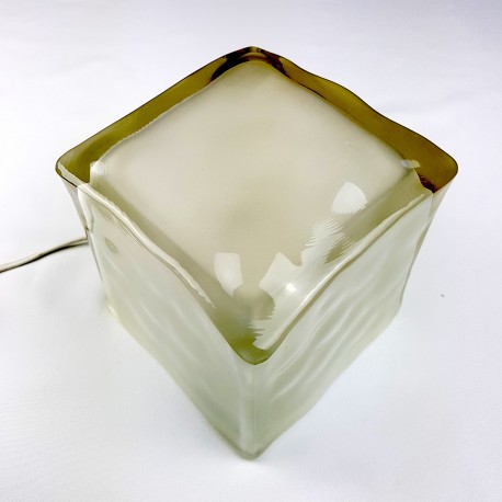 Lampe cube verre façon glaçon Ikea
