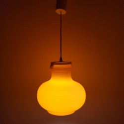 Suspension globe en opaline orange vintage