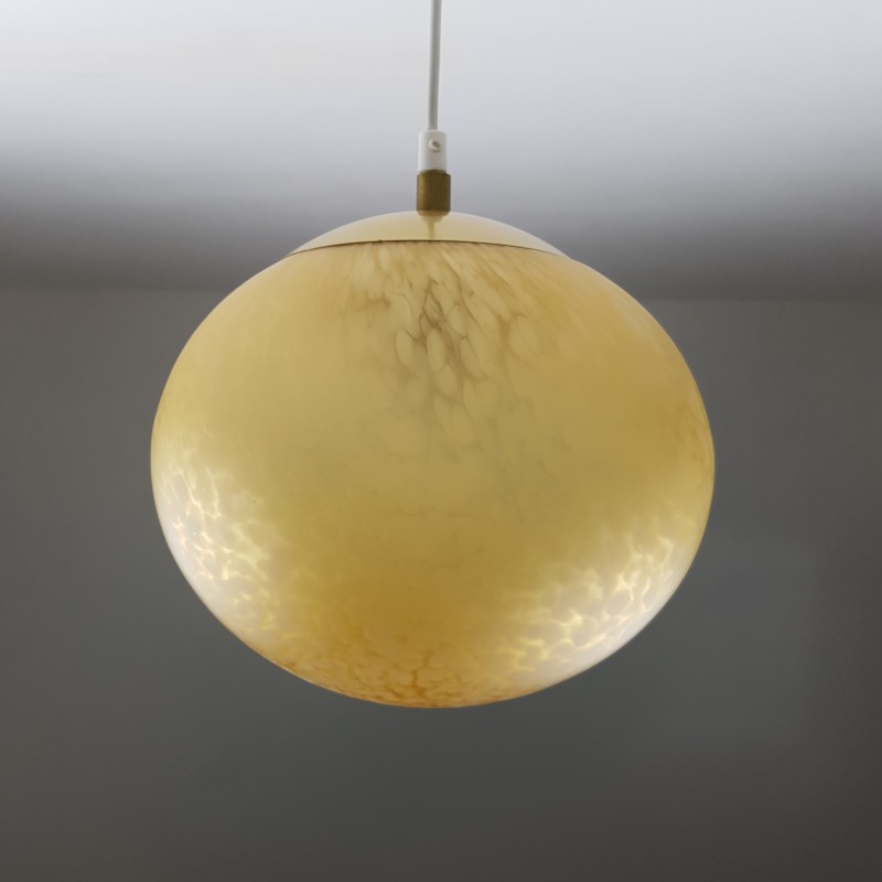 Globe en verre jaune look retro 