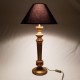 Lampe en bois sculpté doré abat jour noir