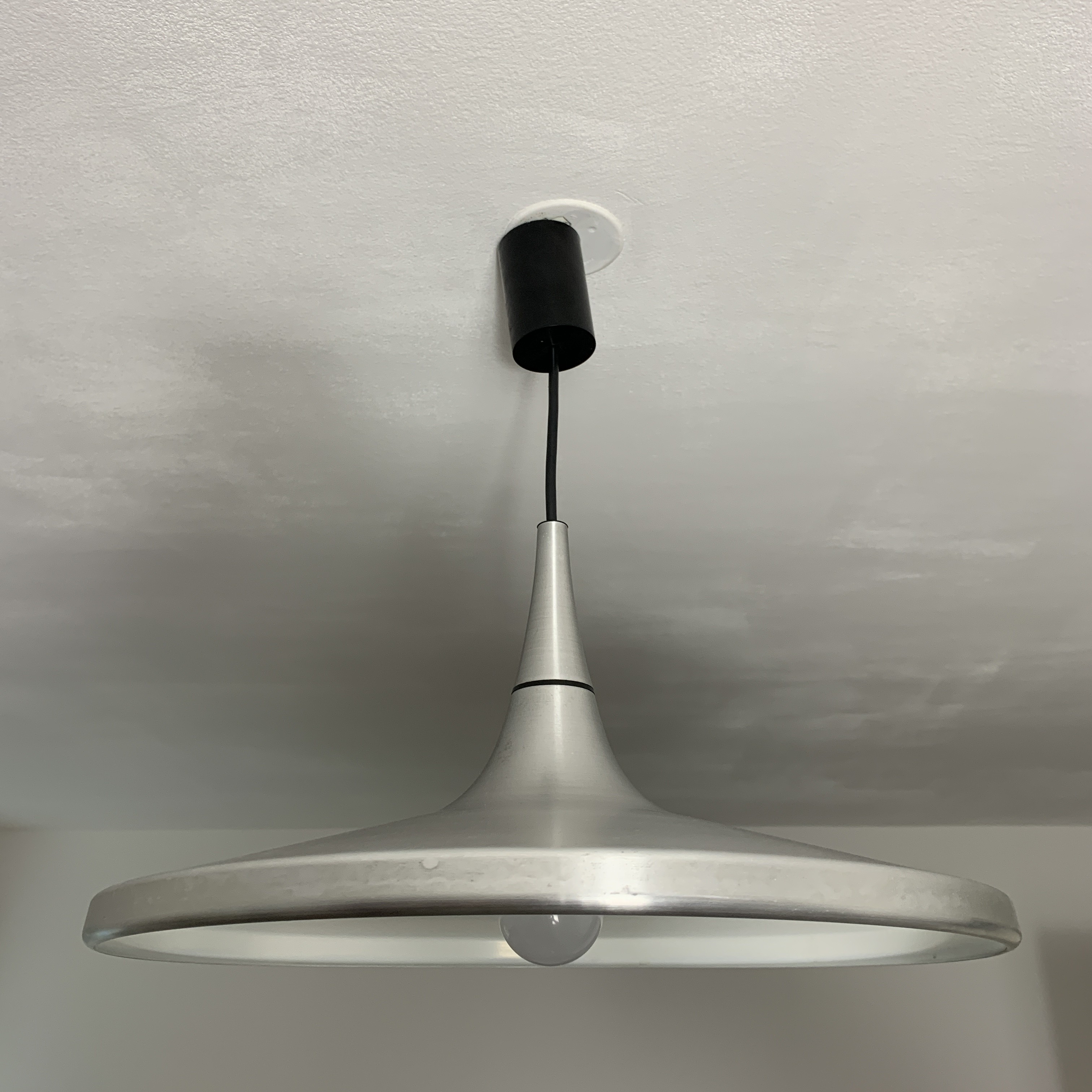 Lampe de bureau vintage en aluminium style atelier / indus
