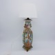 Lampe chinoise en porcelaine de Chine Canton socle en bronze doré XIXe Vase