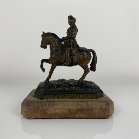 Sculpture Sujet en régule Jeanne D arc sur son cheval XIXe