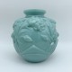 Vase boule Art Deco opaline milk glass vert décor floral