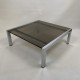 Table basse carrée vintage structure chrome et plateau verre fumé